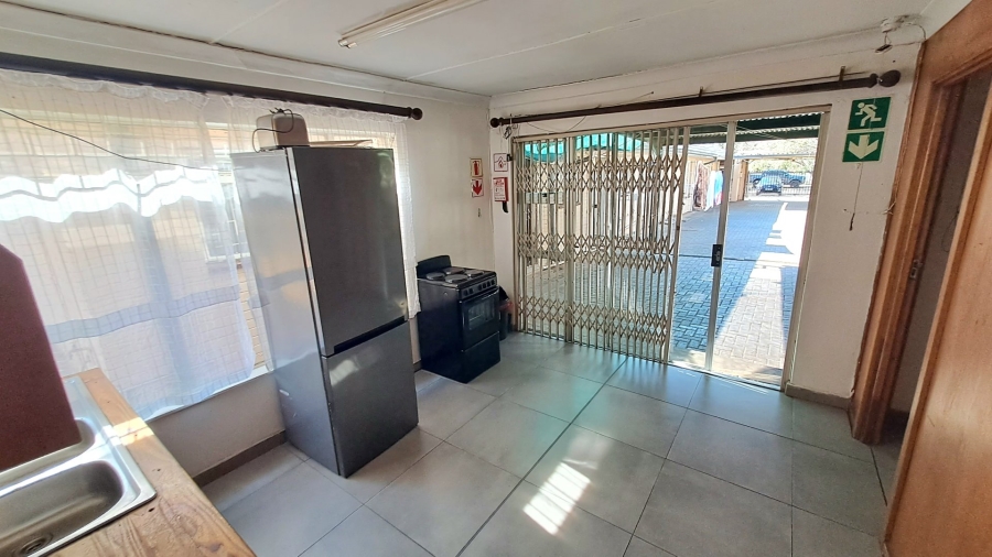 17 Bedroom Property for Sale in Universitas Free State